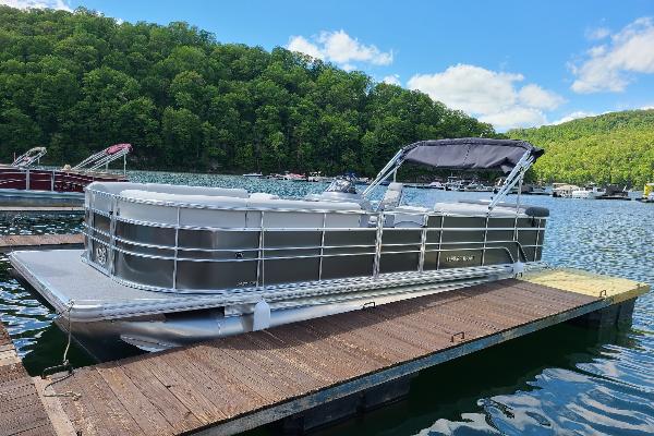 Sutton Lake Marina