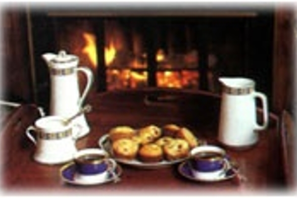 Breakfast at the Manor