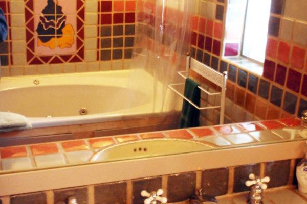 Lawrence Room Bath - Her Sink