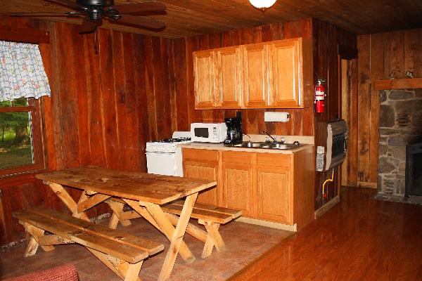 Whispering Oaks Cabin #3