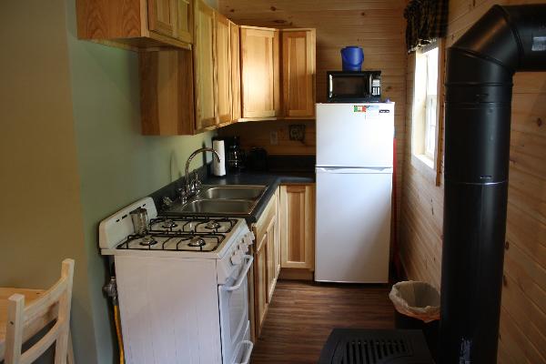 Fair Winds Cabin 3 Kitchen