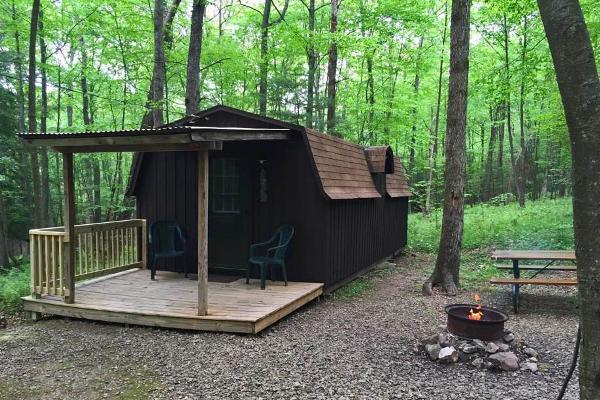 Whispering Oaks Mini
