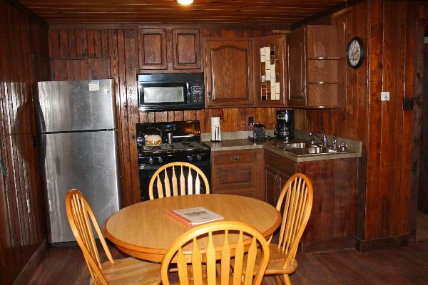 Whispering Oaks Cabin #1