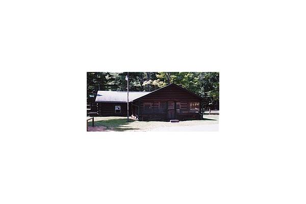 * Original Authentic Up North Cabin!  * Accommodates up to 6 people comfortably * 3 bedrooms all carpeted (1 w/ queen bed, 1 w/ double , 1 w/ 2 twin beds) * Large Screened In Porch * Large Carpeted Li